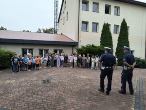 Spotkanie z policją uczniów klas 1-3
